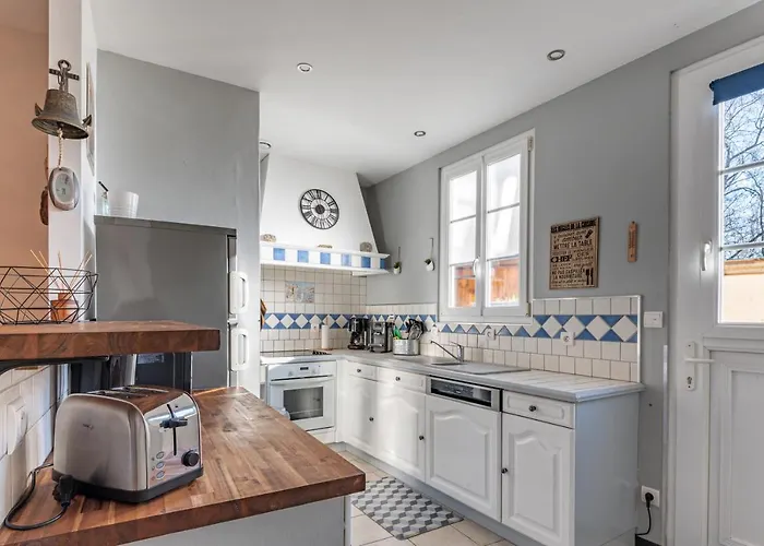 Vakantiehuis La Jeannette - Maison Avec Jardin